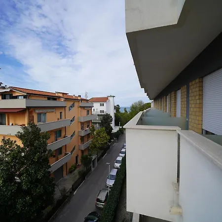 Club Le Nazioni 酒店