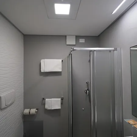 Club Le Nazioni 酒店