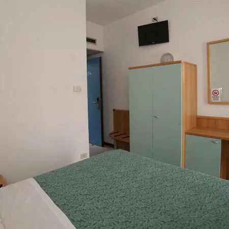 Club Le Nazioni Hotel