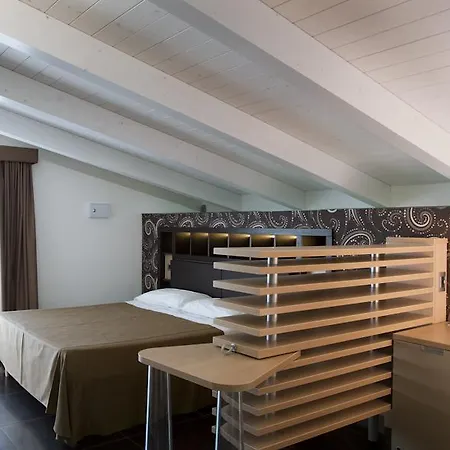 Club Le Nazioni 酒店 3*