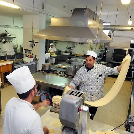 Club Le Nazioni Szálloda 3*