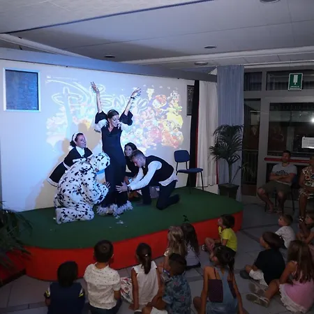 호텔 Club Le Nazioni Montesilvano Marina